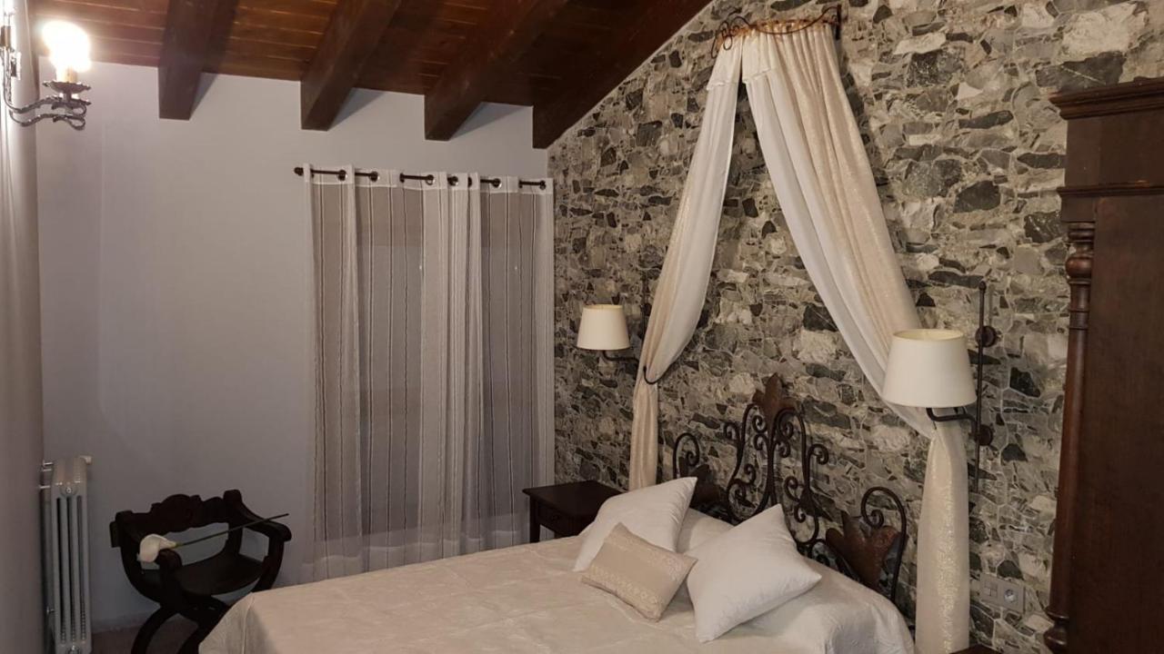 Casa Rural La Puerta Del Rio Lobos San Leonardo de Yagüe 외부 사진